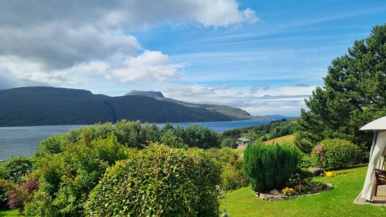 Lochbroom Lodge Ullapool Exteriör bild