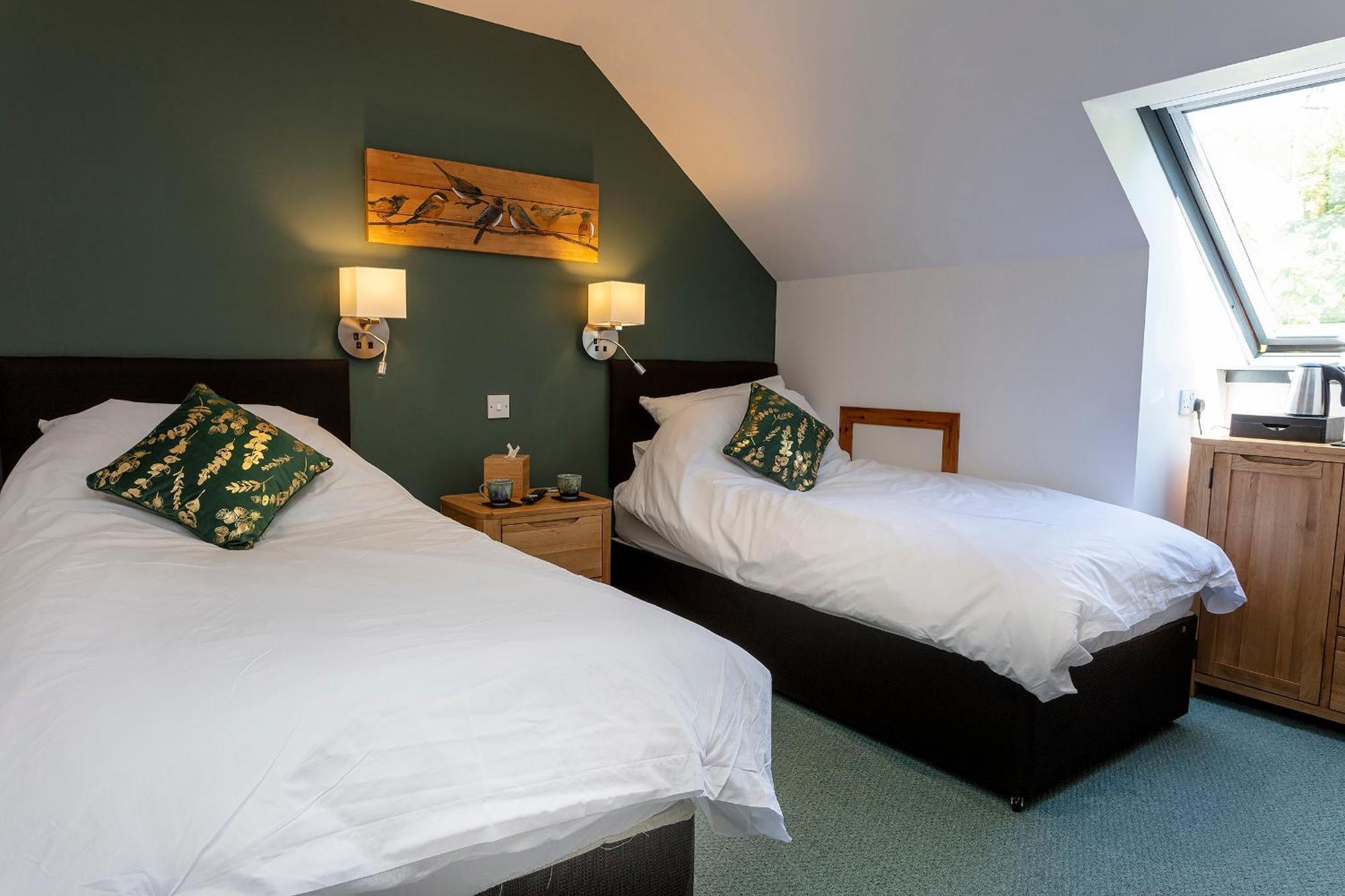 Lochbroom Lodge Ullapool Exteriör bild